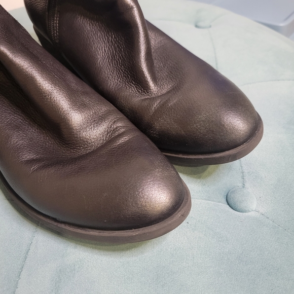 Kenneth Cole  Levon Black Leather Tall Riding Boots Size 10 - Picture 7 of 16